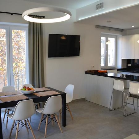 Luminoso Y Moderno Apartamento En El Centro Гранада Экстерьер фото